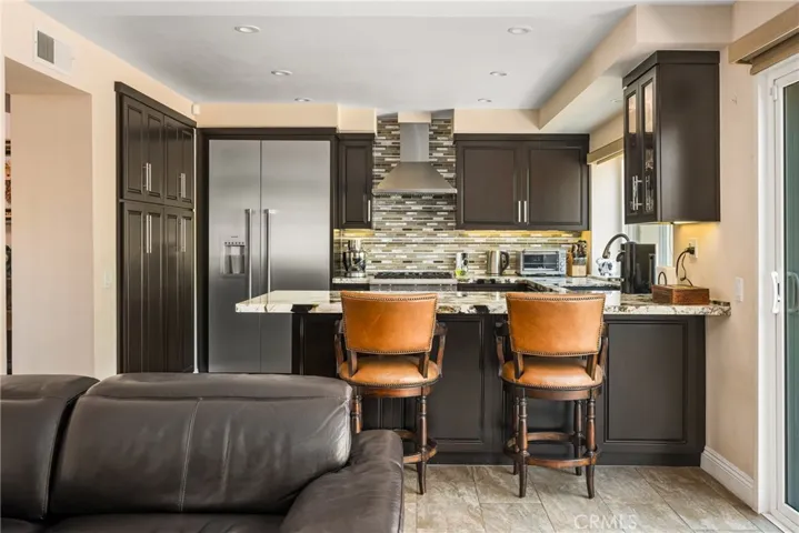 2461 Calle Montella, Tustin, California 92782