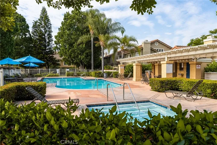 2461 Calle Montella, Tustin, California 92782