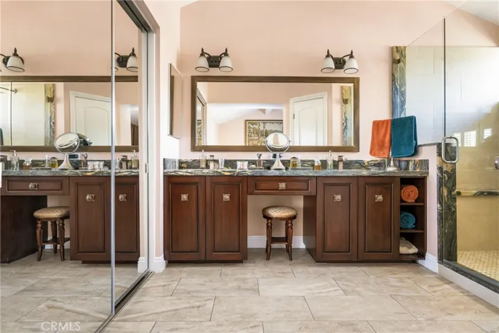 2461 Calle Montella, Tustin, California 92782