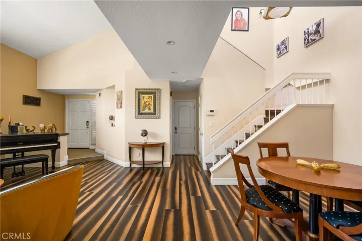 2461 Calle Montella, Tustin, California 92782