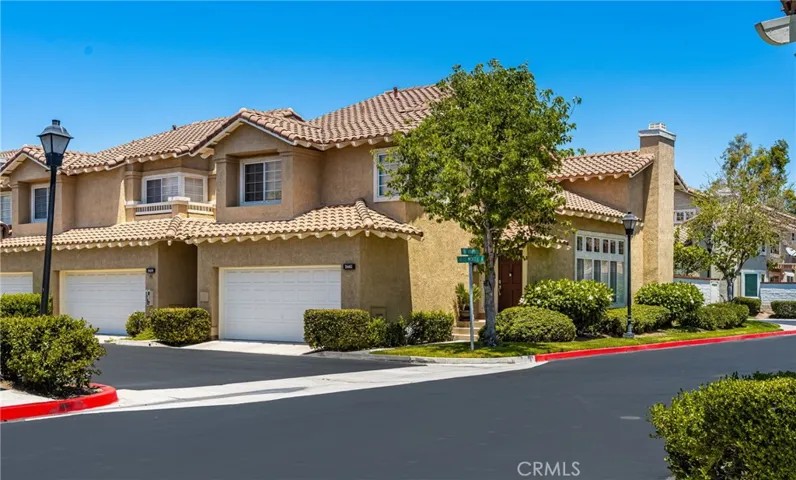 2461 Calle Montella, Tustin, California 92782