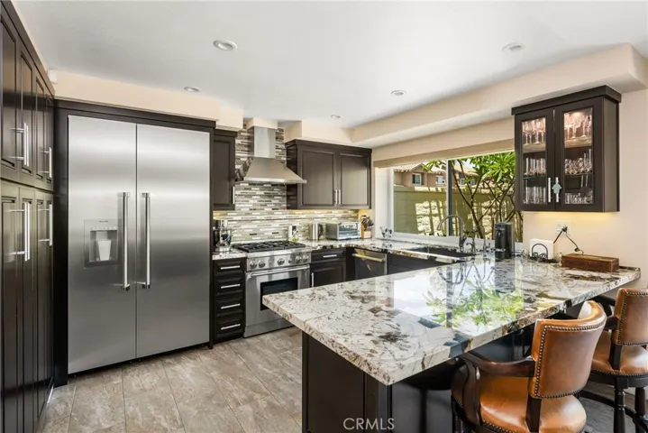 2461 Calle Montella, Tustin, California 92782