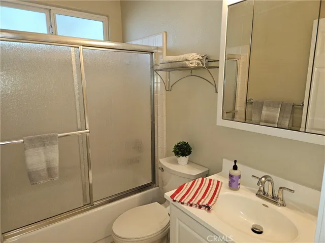 Bathroom #2