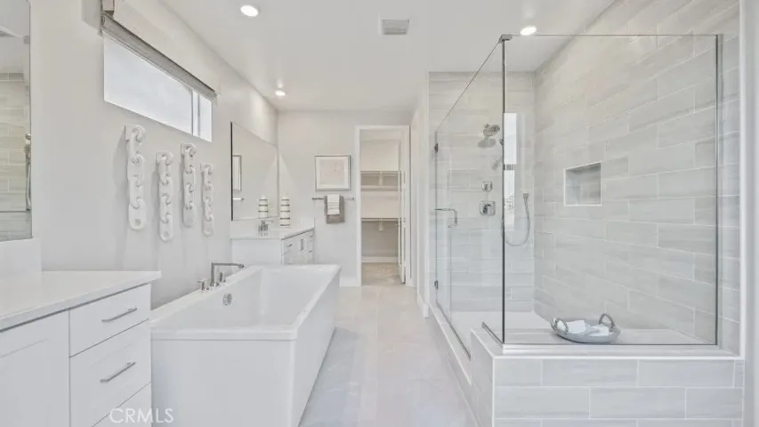 Photos shown are of model only- not actual homesite.