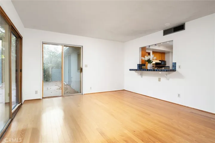 644 W 10th Street, Claremont, California 91711