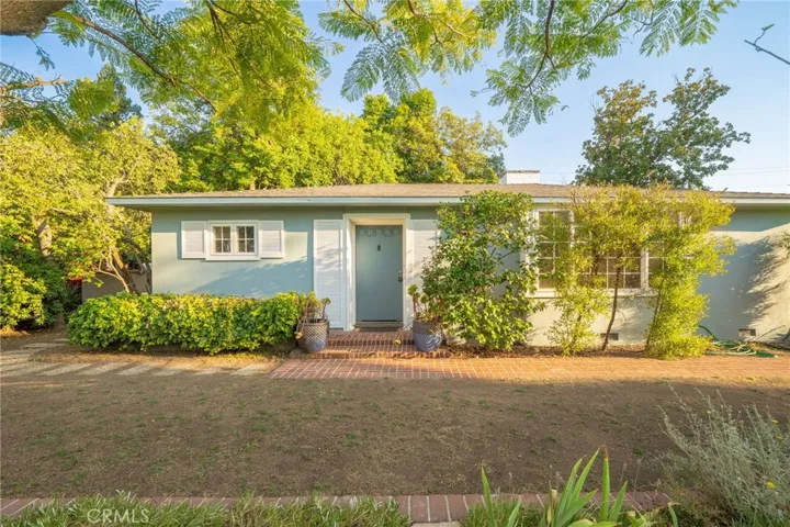 644 W 10th Street, Claremont, California 91711