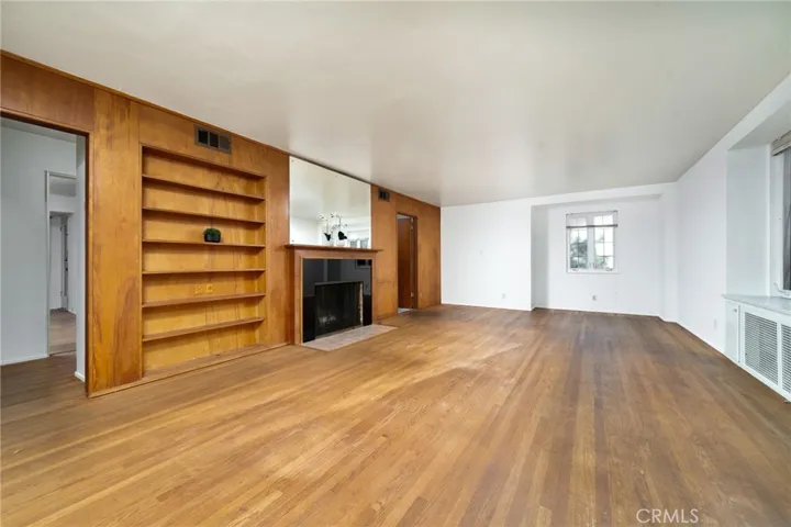644 W 10th Street, Claremont, California 91711