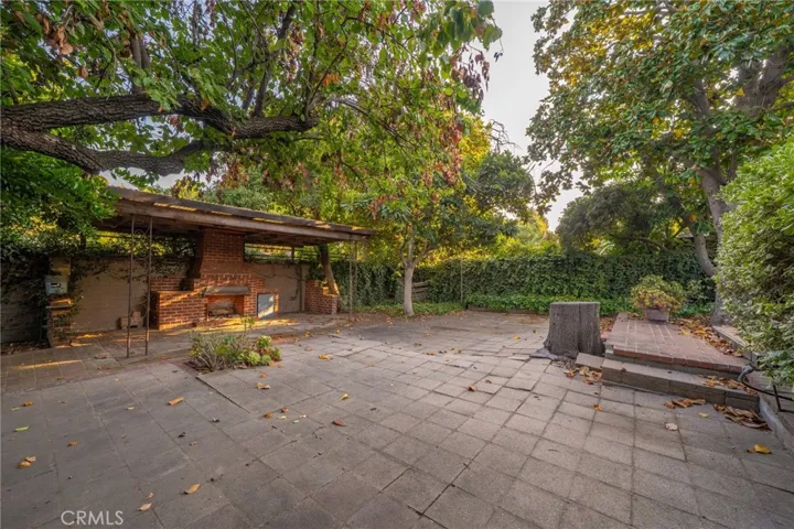 644 W 10th Street, Claremont, California 91711