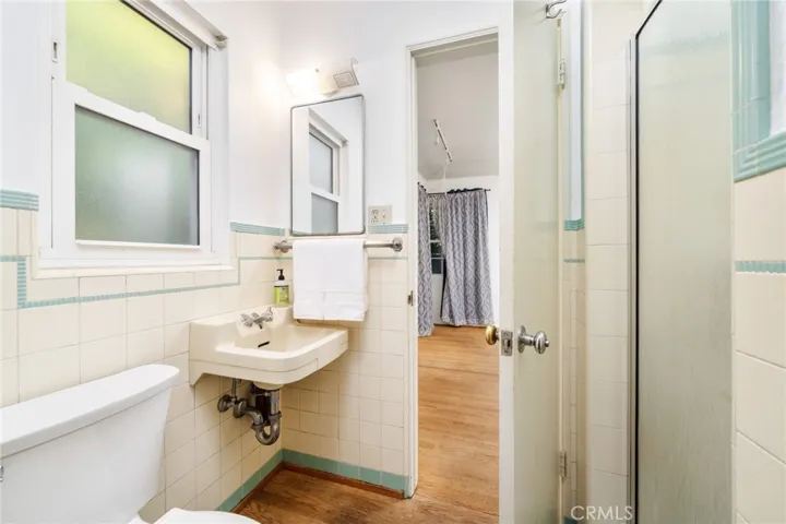 644 W 10th Street, Claremont, California 91711