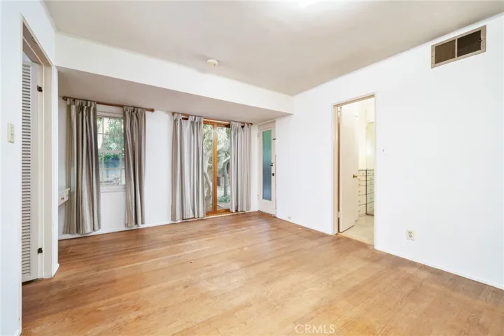 644 W 10th Street, Claremont, California 91711