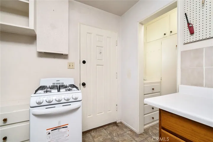 644 W 10th Street, Claremont, California 91711