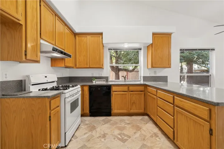 8 Westminster Court, Chico, California 95928