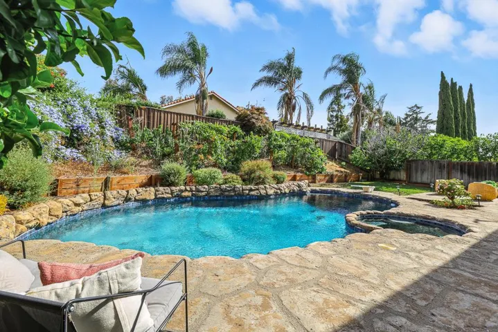 3484 Clover Oak Drive, San Jose, California 95148