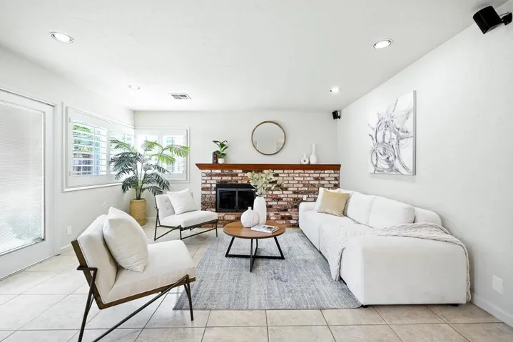 3484 Clover Oak Drive, San Jose, California 95148