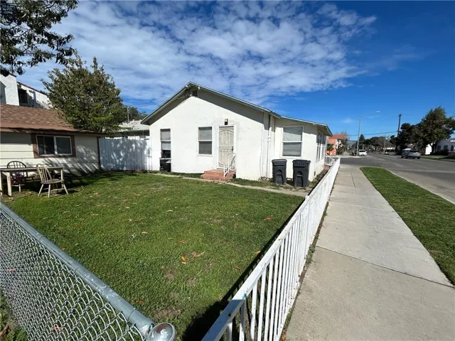 215 N Miller Street, Santa Maria, California 93454