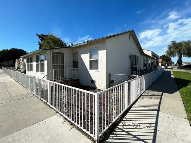 215 N Miller Street, Santa Maria, California 93454