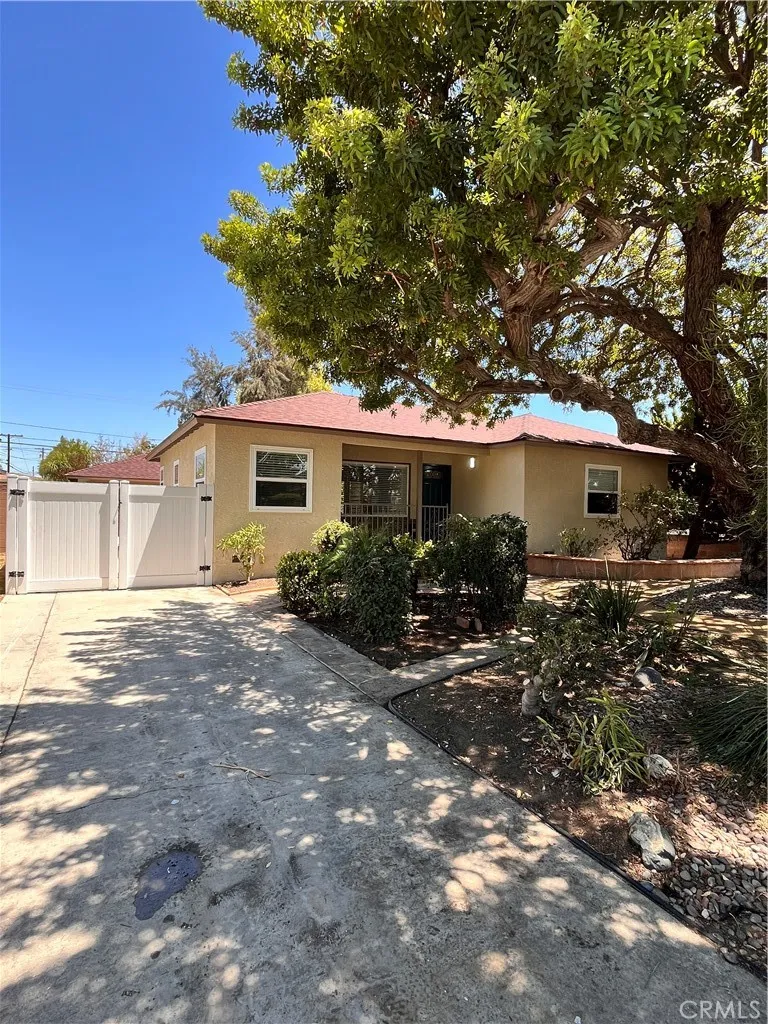 9545 Heiner Street, Bellflower, California 90706, 2 Bedrooms Bedrooms, ,1 BathroomBathrooms,Residential,For Sale,Heiner,PW25166086