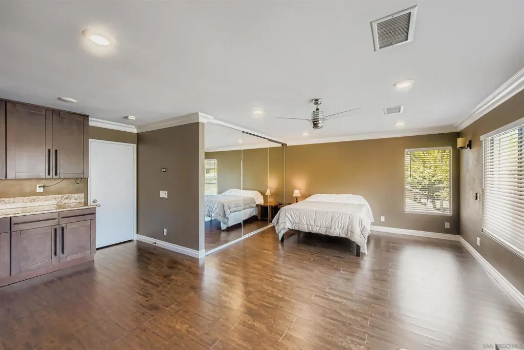 10165 Gayuba Lane, San Diego, California 92124 home-pic-21