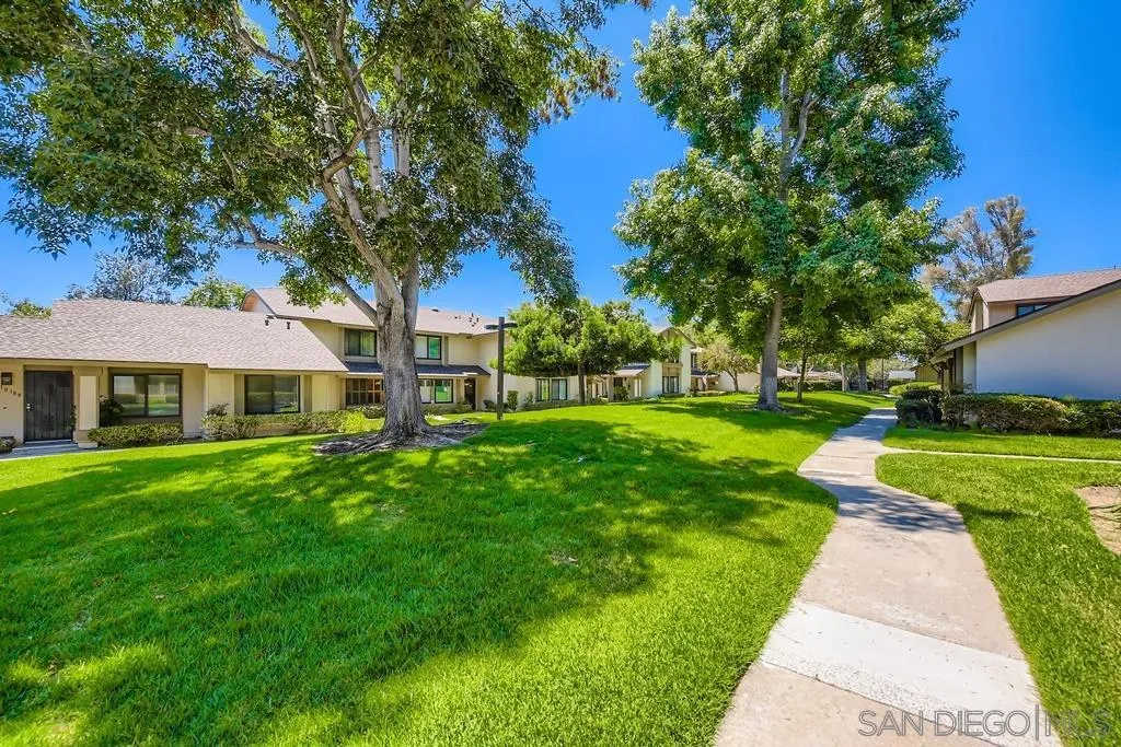 10165 Gayuba Lane, San Diego, California 92124 home-pic-1