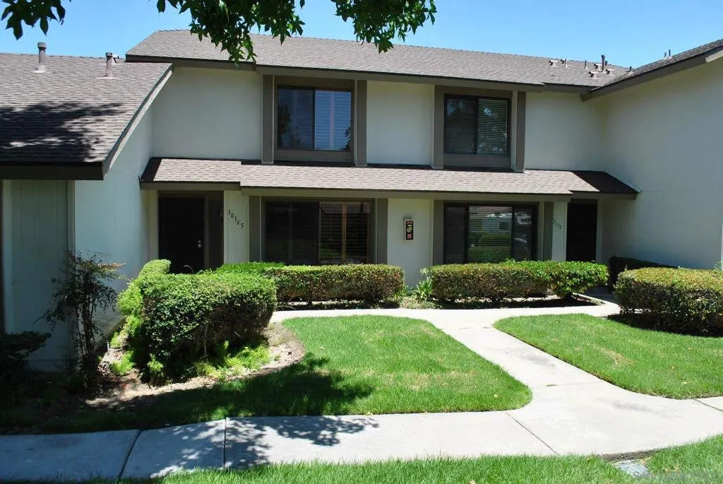 10165 Gayuba Lane, San Diego, California 92124 home-pic-2