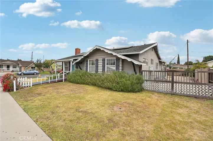 7537 El Cortez Circle, Buena Park, California 90620