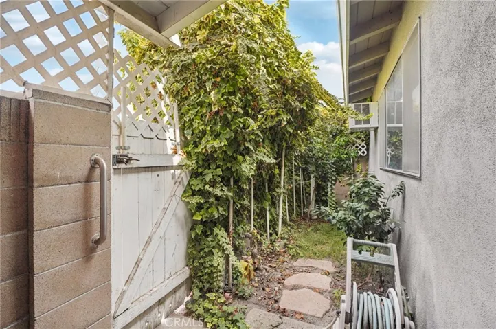 7537 El Cortez Circle, Buena Park, California 90620