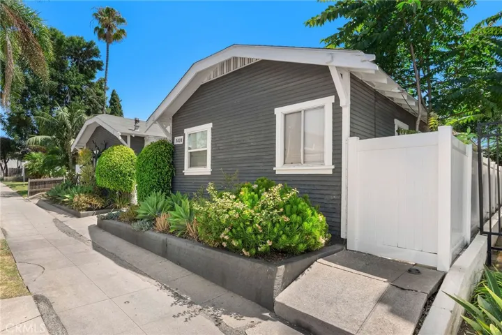 1424 Coronado Avenue, Long Beach, California 90804