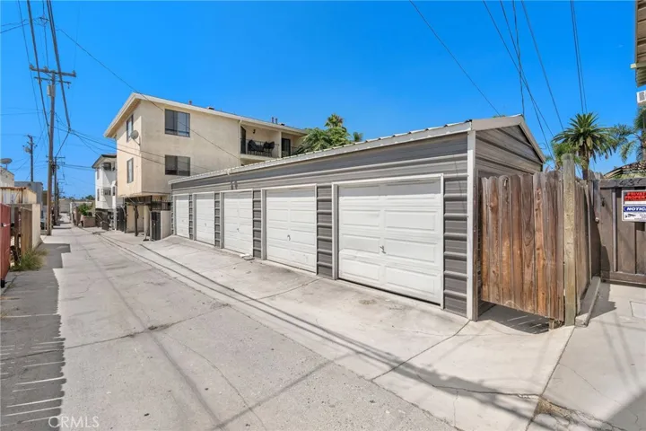 1424 Coronado Avenue, Long Beach, California 90804