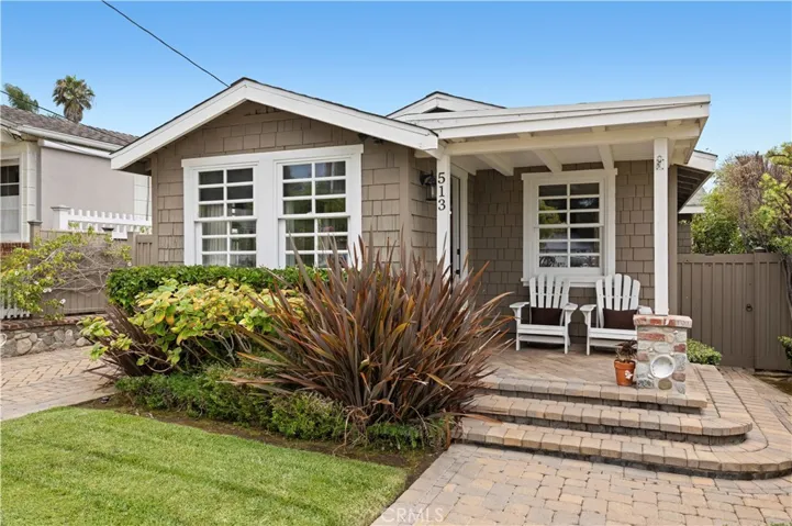 513 Oak Street, Laguna Beach, California 92651