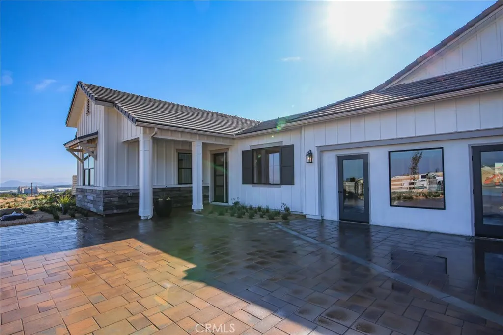 7021 Hurley Court, San Bernardino, California 92407 home-pic-10