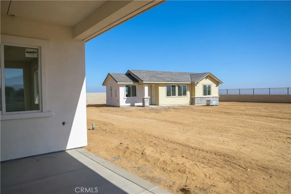 7021 Hurley Court, San Bernardino, California 92407 home-pic-5