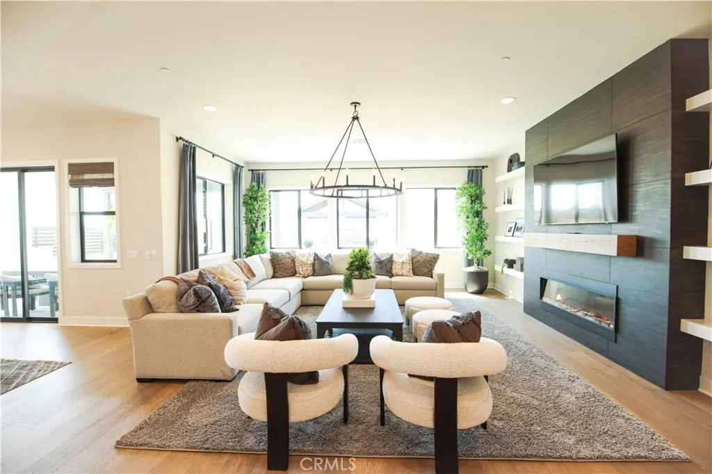 7021 Hurley Court, San Bernardino, California 92407 home-pic-19