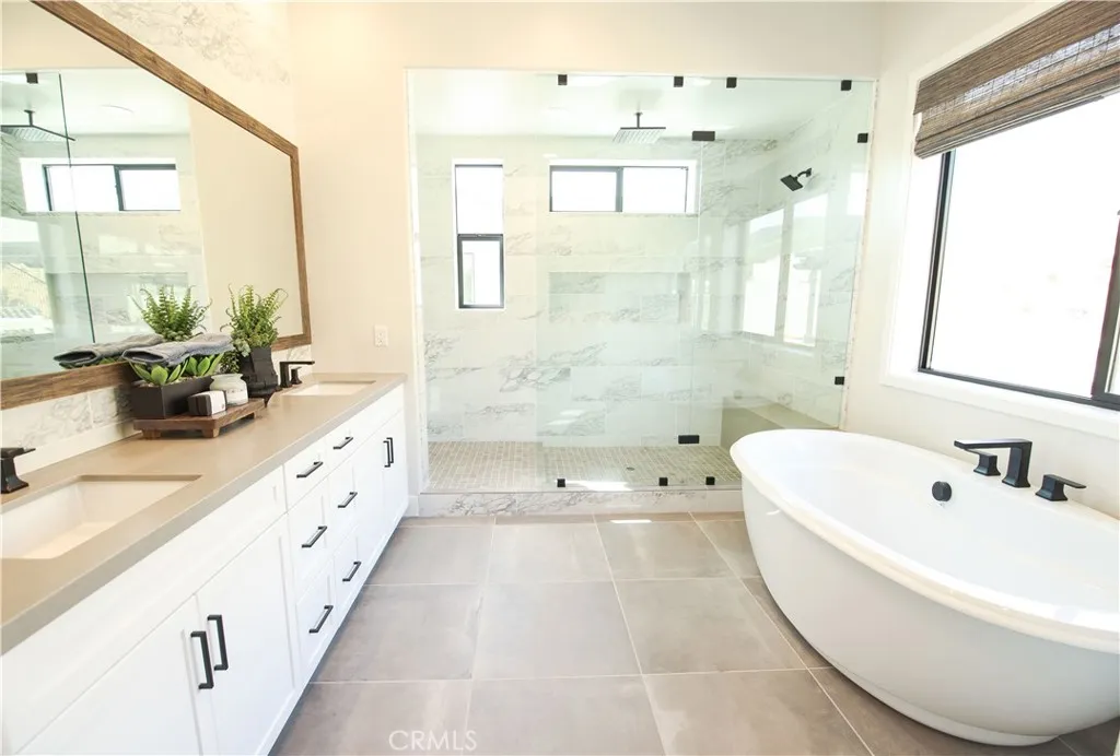 7021 Hurley Court, San Bernardino, California 92407 home-pic-30