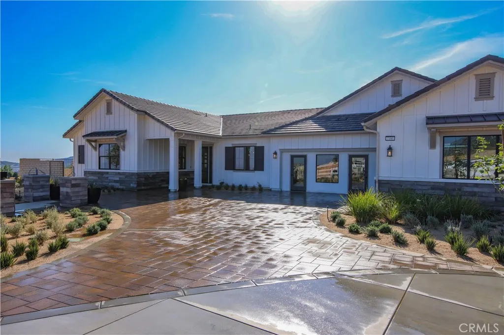 7021 Hurley Court, San Bernardino, California 92407 home-pic-8