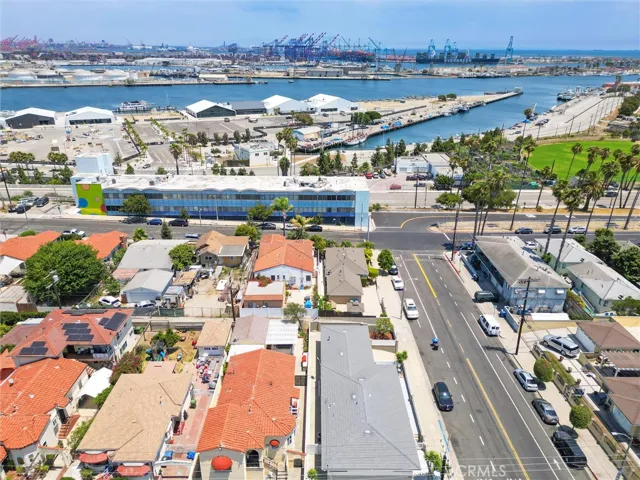 Situated 2 blocks up from the Waterfront-LA Harbor Redevelopment.