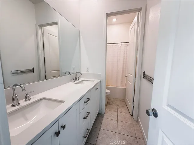 27078 Painted Sky Way, Valencia, California 91381