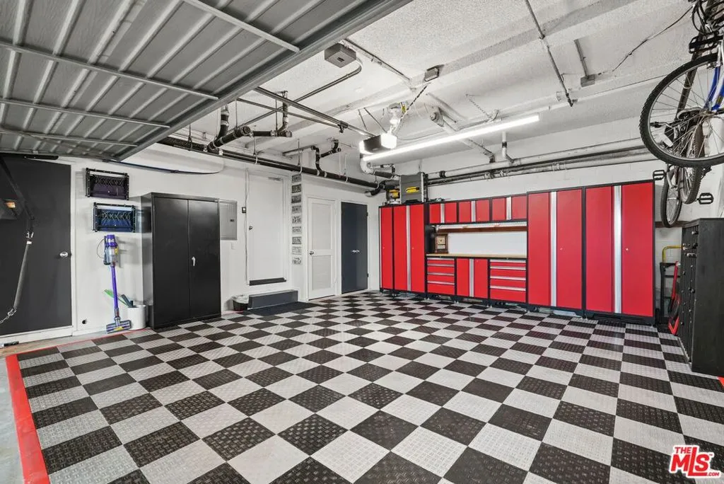 1013 16th Street 101, Santa Monica, California 90403 home-pic-45