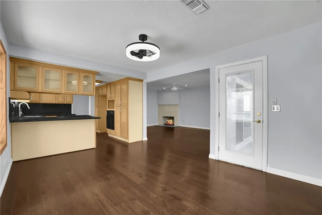 8533 Los Olivos Drive, San Gabriel, California 91775 home-pic-9