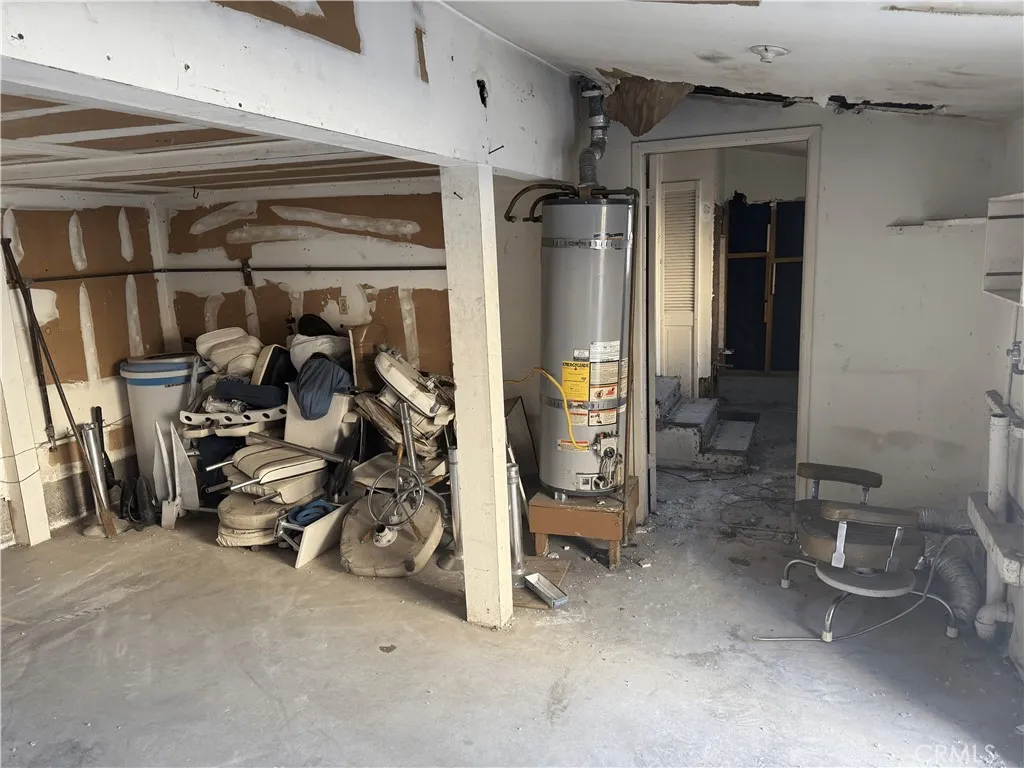 16775 Bayview Drive, Huntington Beach, California 92649 home-pic-15