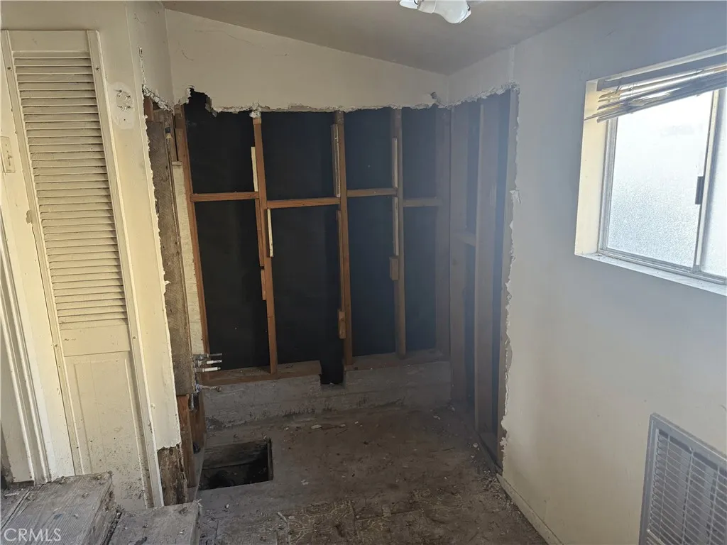16775 Bayview Drive, Huntington Beach, California 92649 home-pic-12