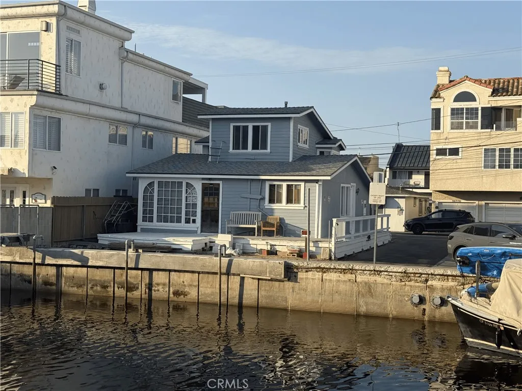 16775 Bayview Drive, Huntington Beach, California 92649 home-pic-1