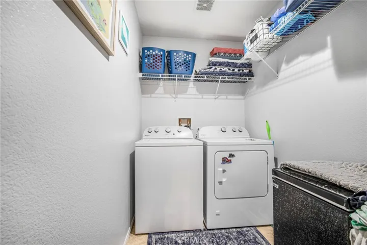 6209 Long Cove Drive, Fontana, California 92336