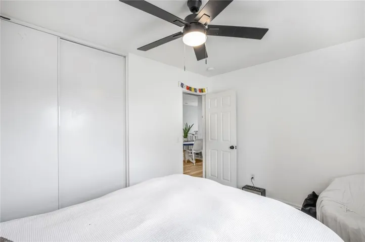 6209 Long Cove Drive, Fontana, California 92336