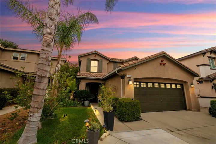 6209 Long Cove Drive, Fontana, California 92336