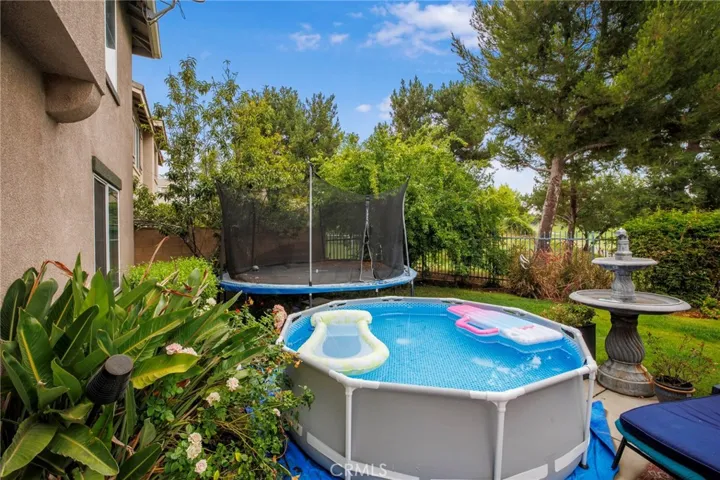 6209 Long Cove Drive, Fontana, California 92336