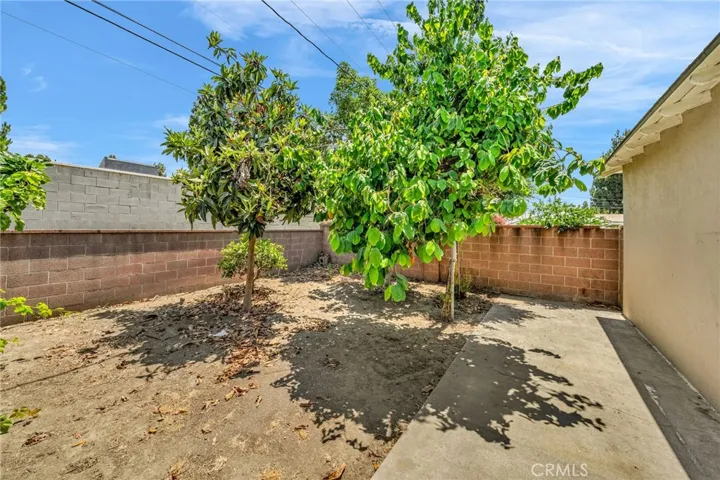 10420 Samoline Avenue, Downey, California 90241
