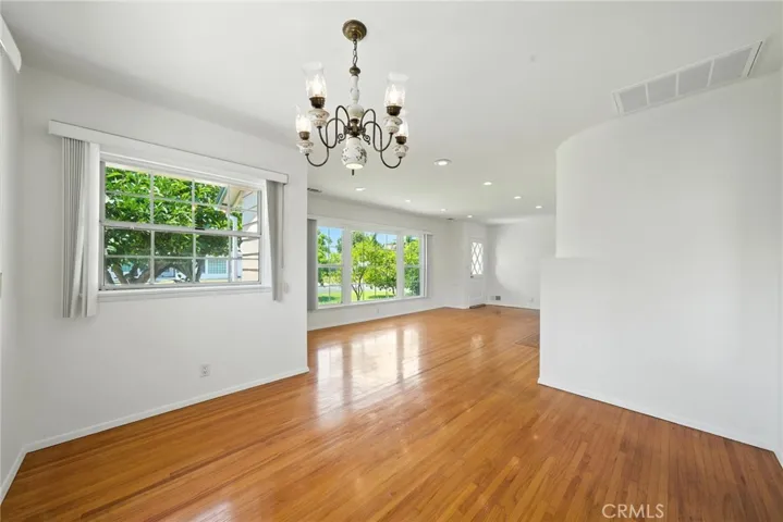 10420 Samoline Avenue, Downey, California 90241