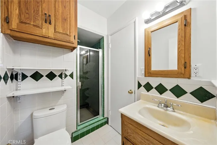 10420 Samoline Avenue, Downey, California 90241