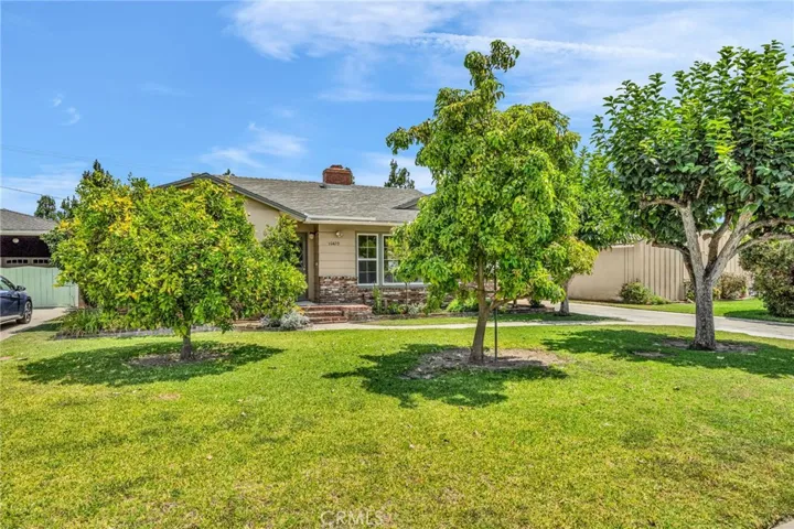 10420 Samoline Avenue, Downey, California 90241
