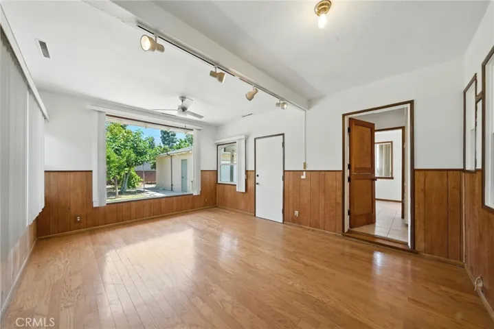 10420 Samoline Avenue, Downey, California 90241